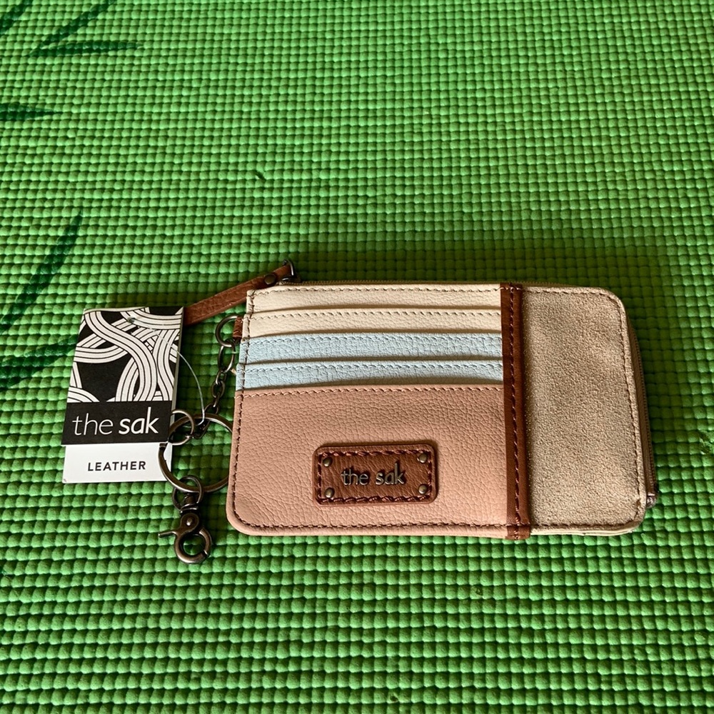 The Sak card case w/keychain.